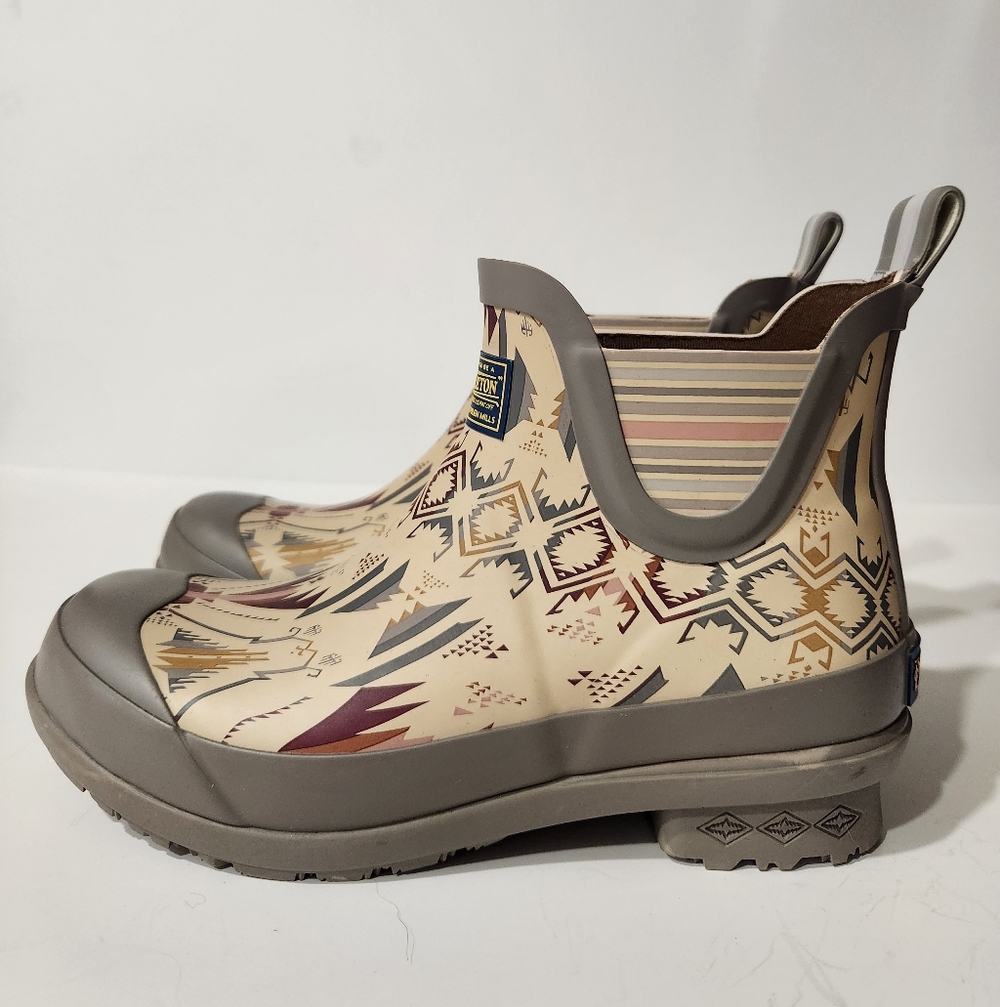NEW Pendleton Chelsea White Sands Waterproof Rain Ankle Boots - Picture 4 of 16